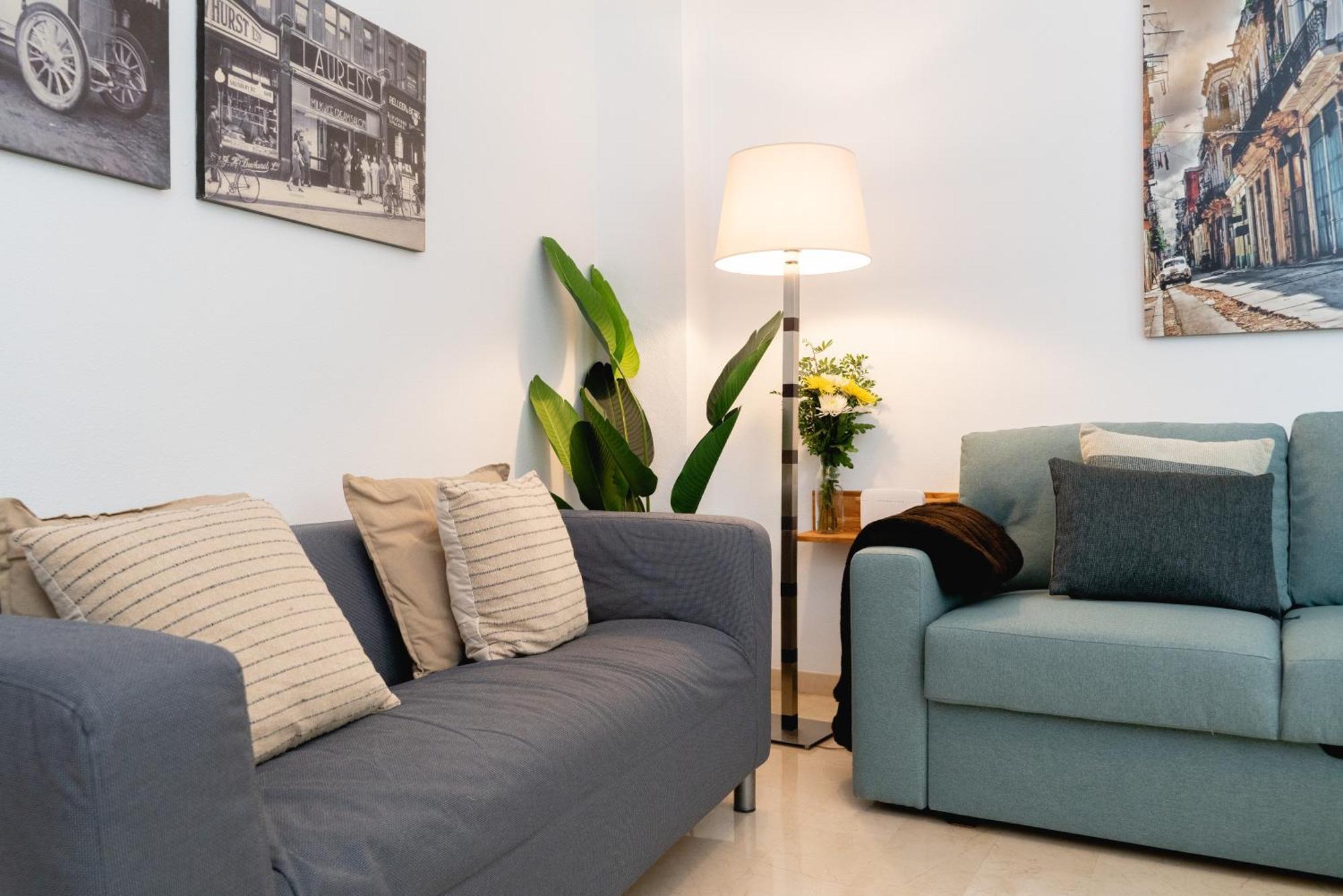 Apartamento Castilla 61 Sevilla Bagian luar foto